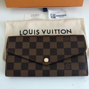 Louis Vuitton Wallet. New with tags.